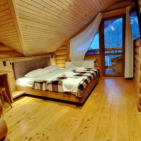 Hotel Bereg 부코벨 외부 사진