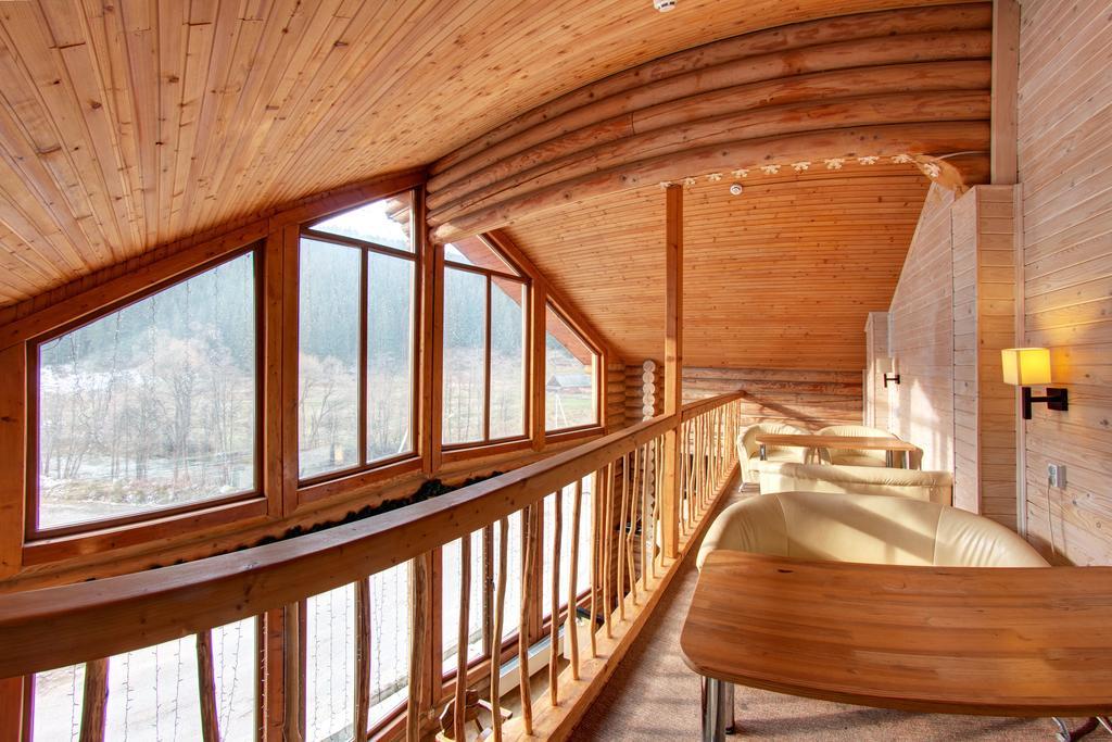 Hotel Bereg 부코벨 외부 사진