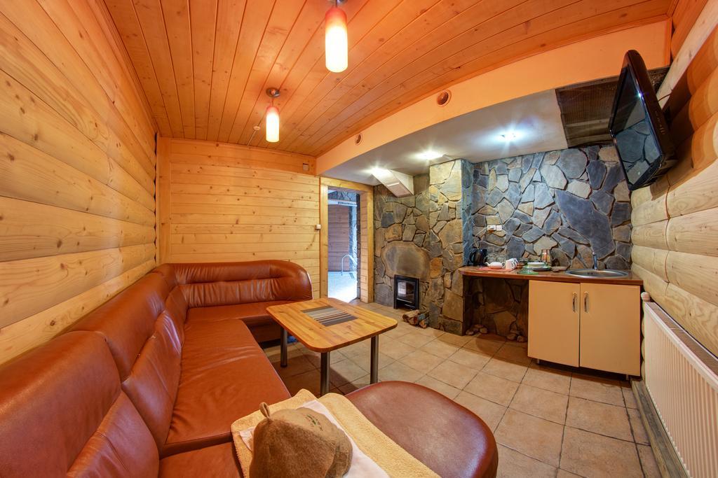 Hotel Bereg 부코벨 외부 사진