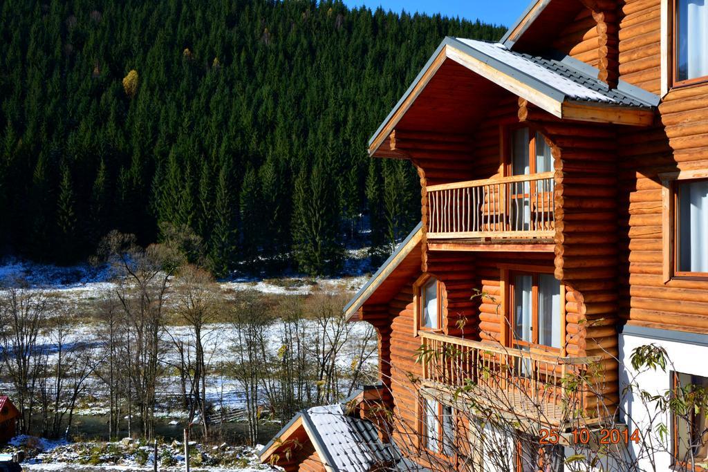 Hotel Bereg 부코벨 외부 사진